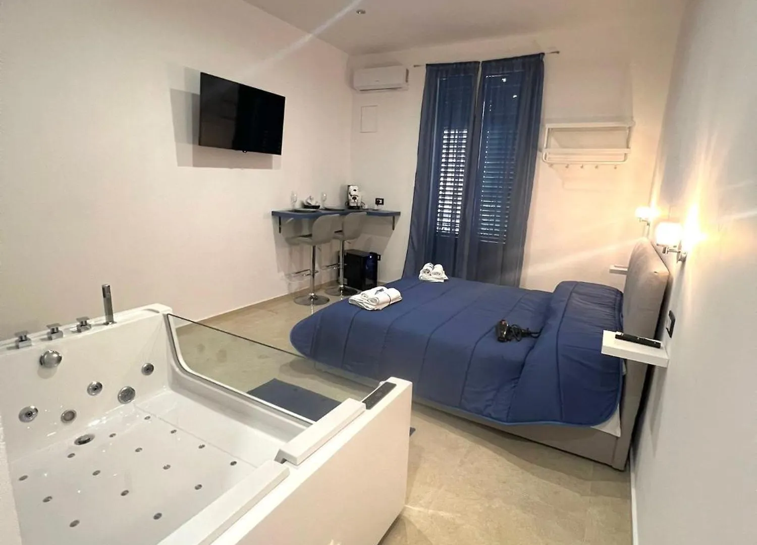 Apartment Broken Column Luxury Suite Palermo