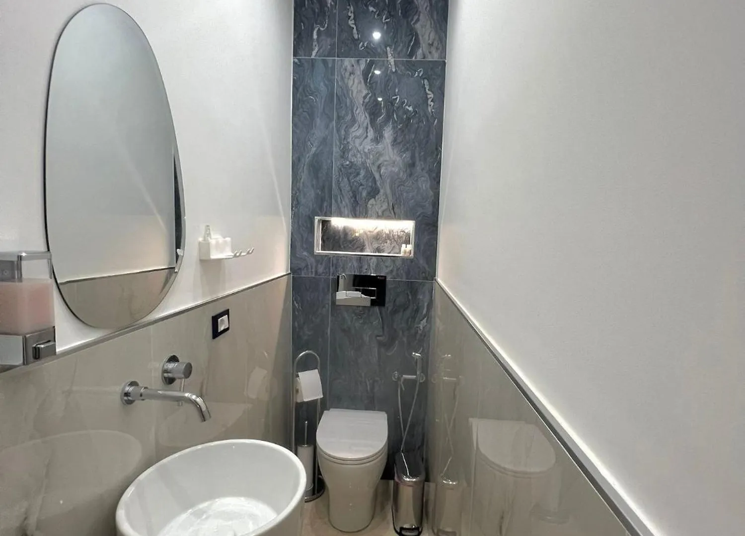 Broken Column Luxury Suite Palermo 0*,