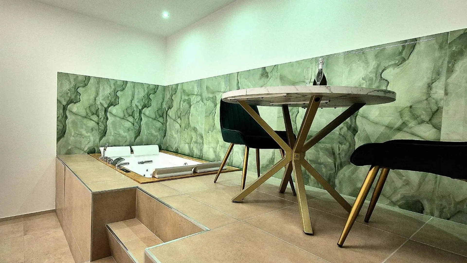 Apartment Broken Column Luxury Suite Palermo